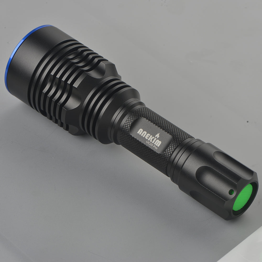 Anekim UC20pro Green Hunting Light with 2200 Lumens, 18650 battery